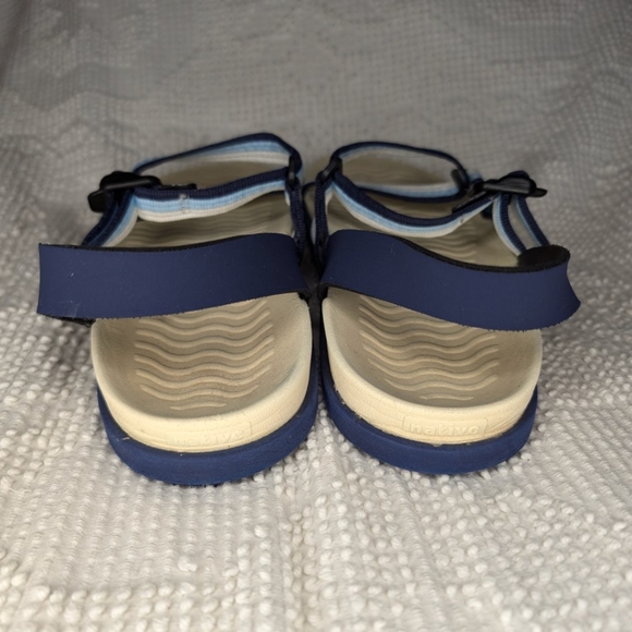 Native║Zurich Blue Sandals║Size 11 - Picture 4 of 8